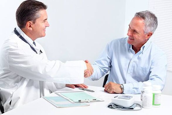 consultație cu un medic pentru prostatită